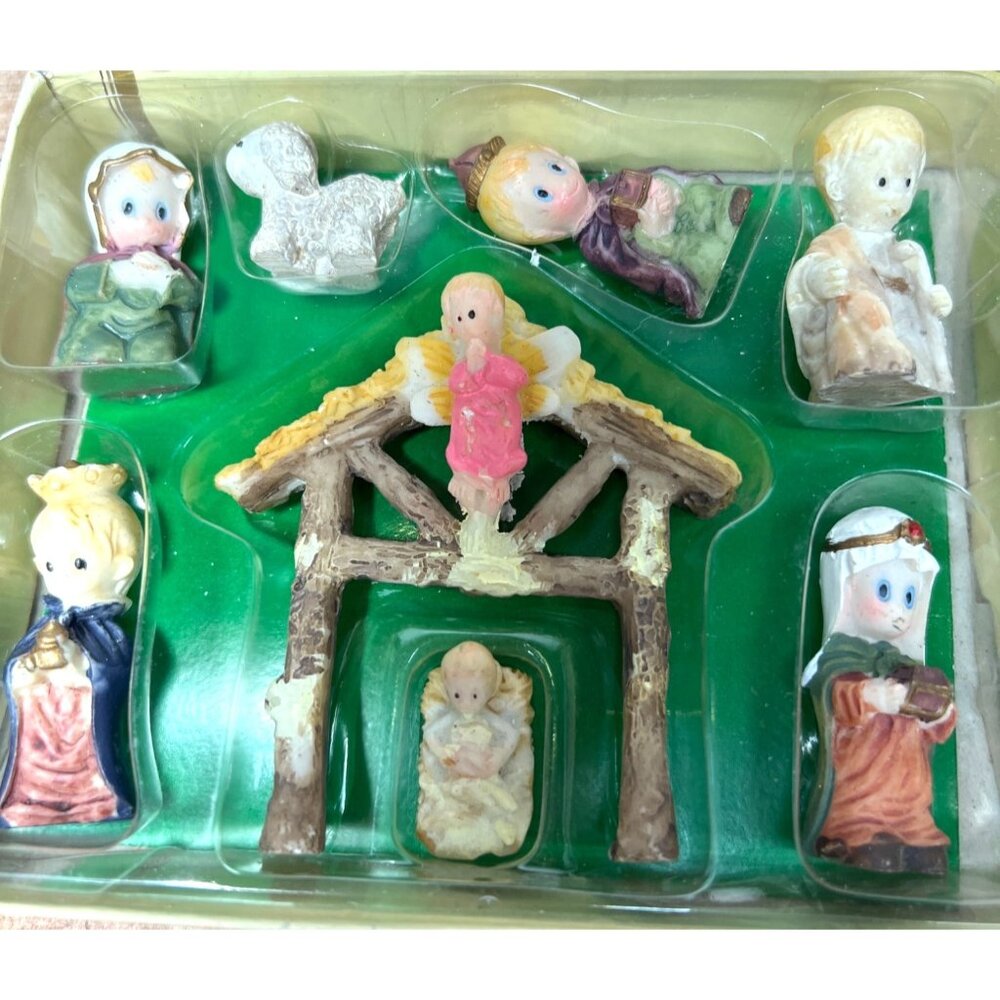Vintage Mini Porcelain Nativity Figurine Set 8-Piece Christmas Decoration